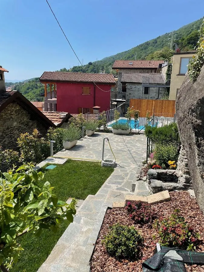 Casa Di Luna - Pianello Del Lario 0*,